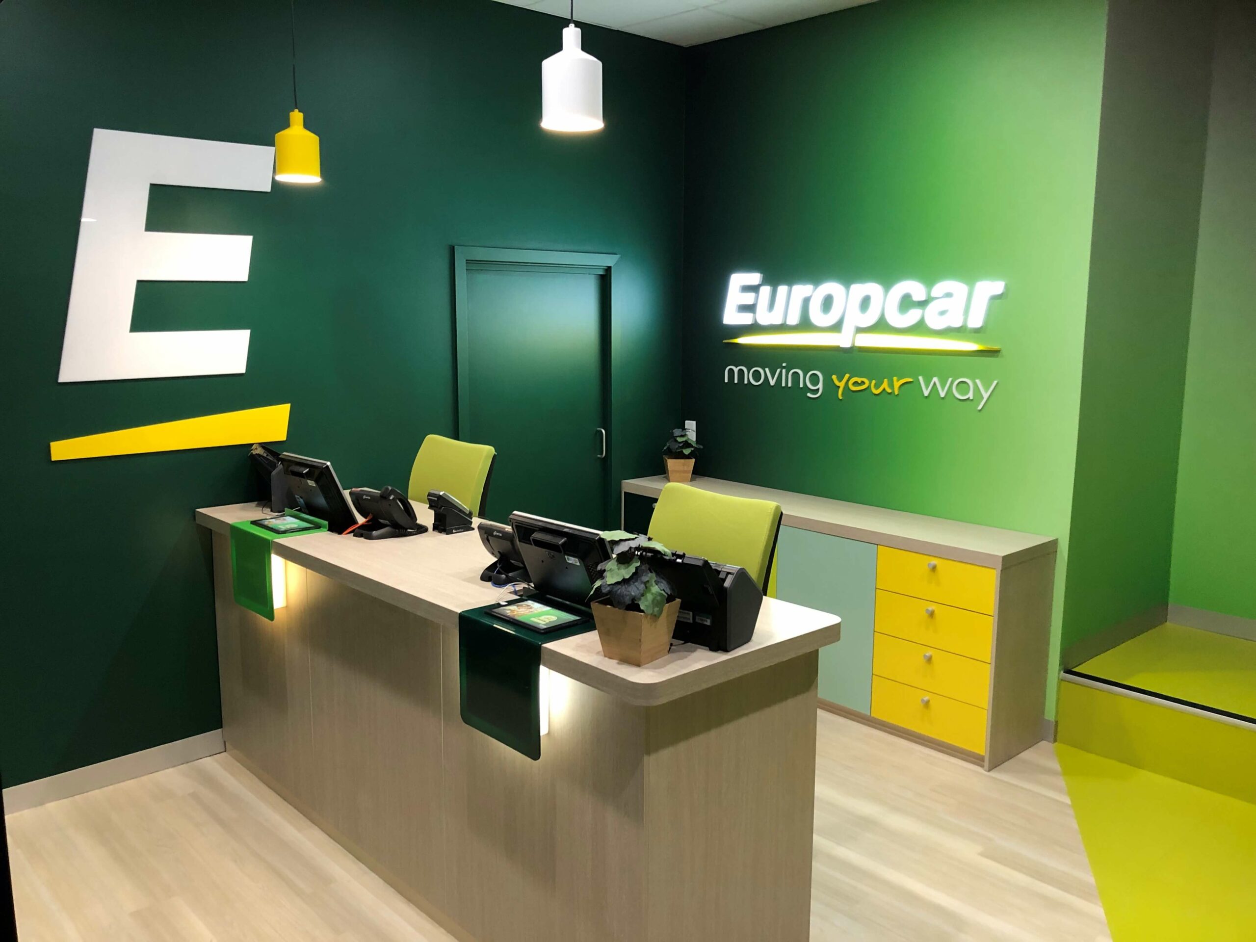 David-Adelaide-Europcar-scaled.jpg