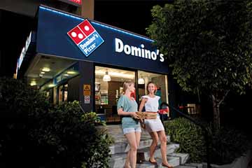 Supporting-Dominos-4.jpg
